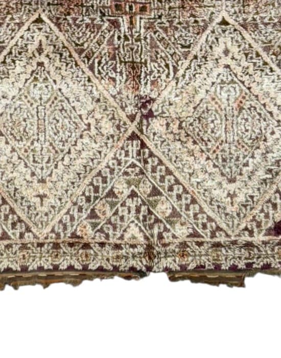Close-up of Kil4867 showing the handwoven texture