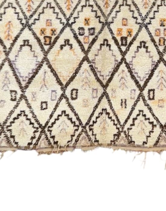 Close-up of Kil4903 showing the handwoven texture