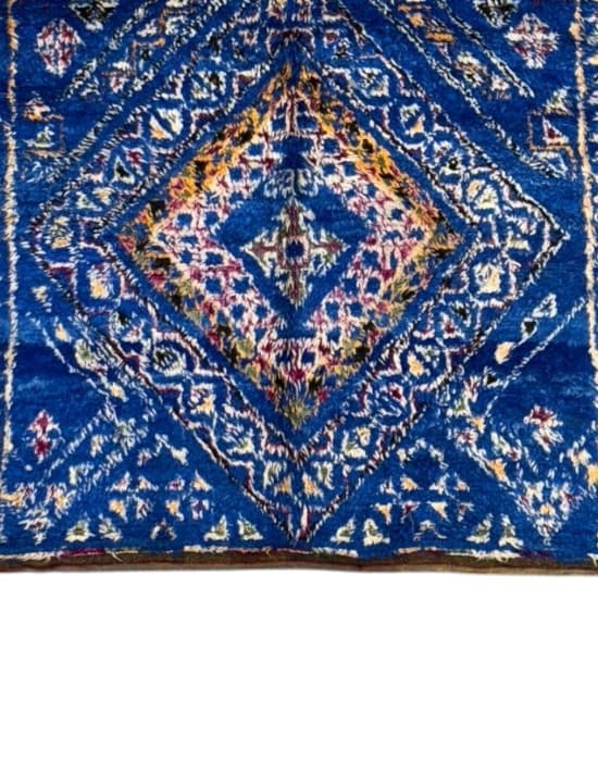Close-up of Kil4992 showing the handwoven texture